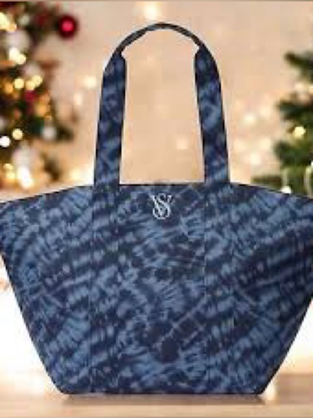 Victoria’s Secret XL Blue Navy Tie-Dye Weekender Tote Bag
